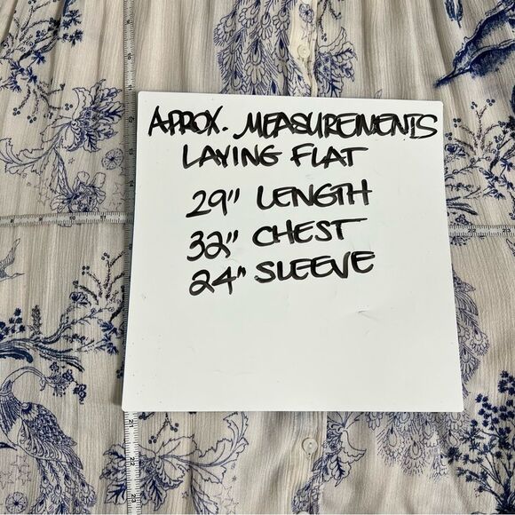 Free People Womens Size Small Oversized Cream Blue Floral Metallic Blooms Blouse - Picture 15 of 16